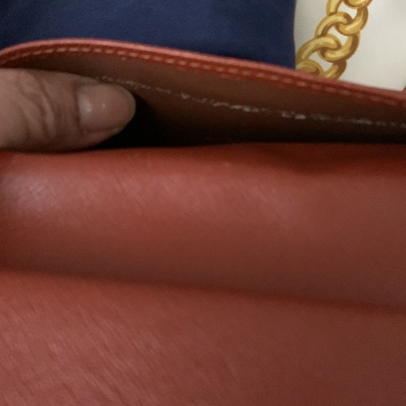 𝓛𝓞𝓤𝓘𝓢 𝓥𝓤𝓘𝓣𝓣𝓞𝓝 Epi Leather Kisslock Brown wallet - Picture 10 of 14